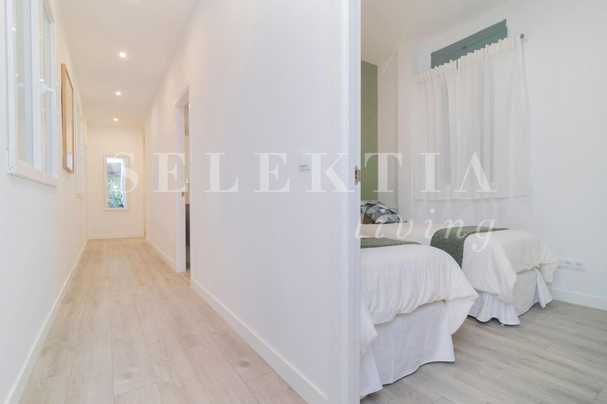 Castellana Suites Madrid Exterior photo